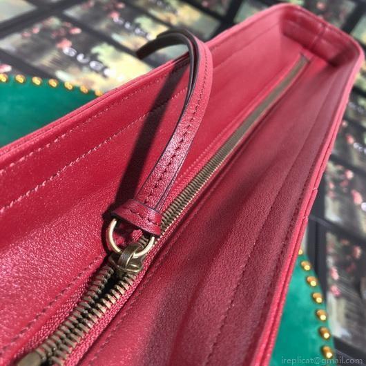 Gucci 524578 GG Marmont Matelassé Shoulder Bag Red