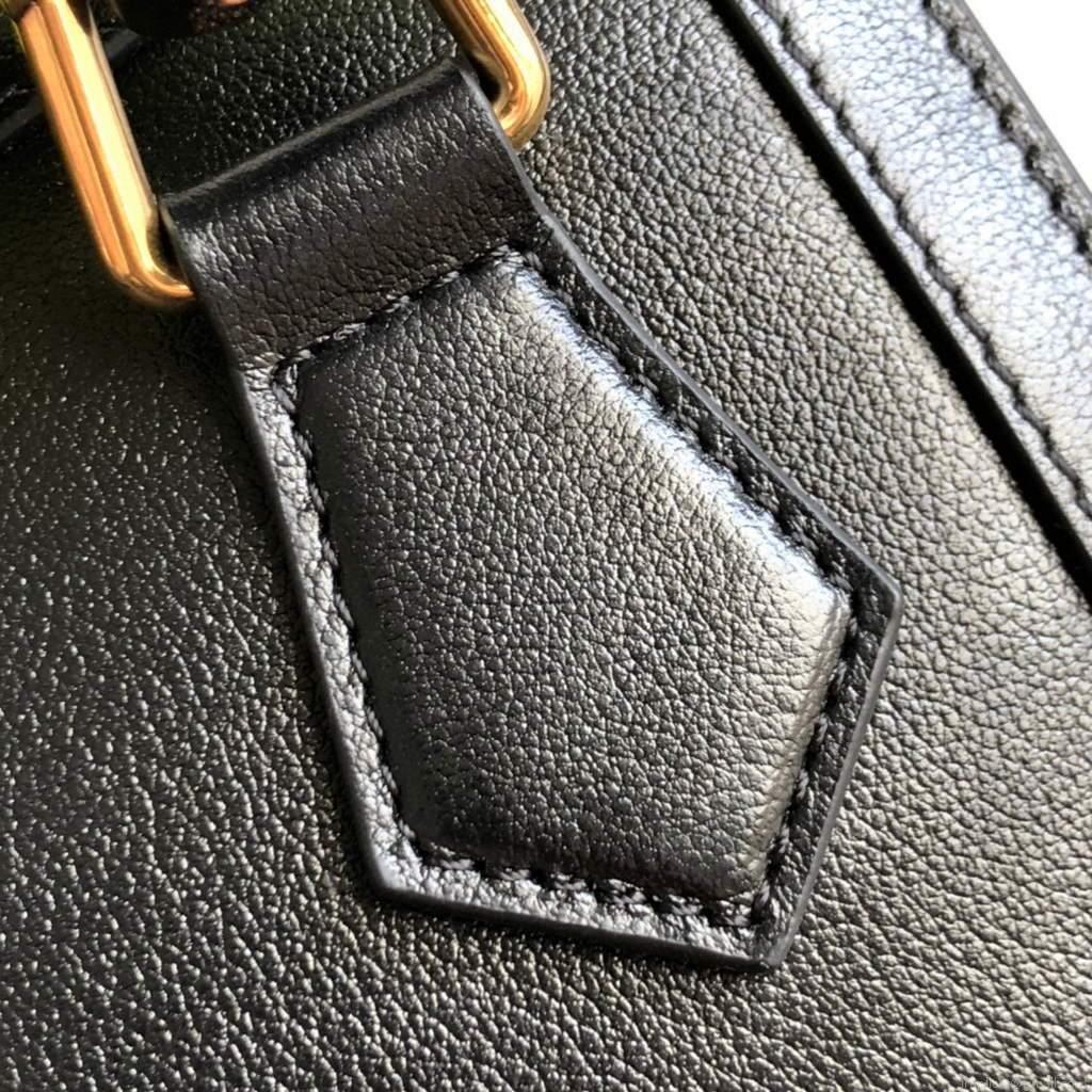 Gucci Diana Mini tote bag top handle bag Gucci 655661 Black