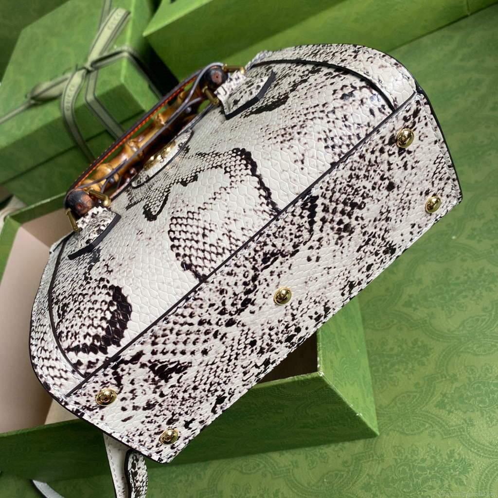 Gucci Diana Mini tote bag top handle bag Gucci ‎655661 Grey