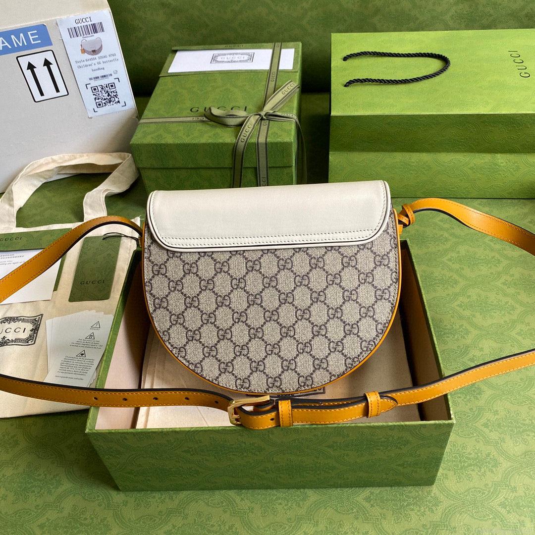 Gucci 644524 Padlock small shoulder bag Beige