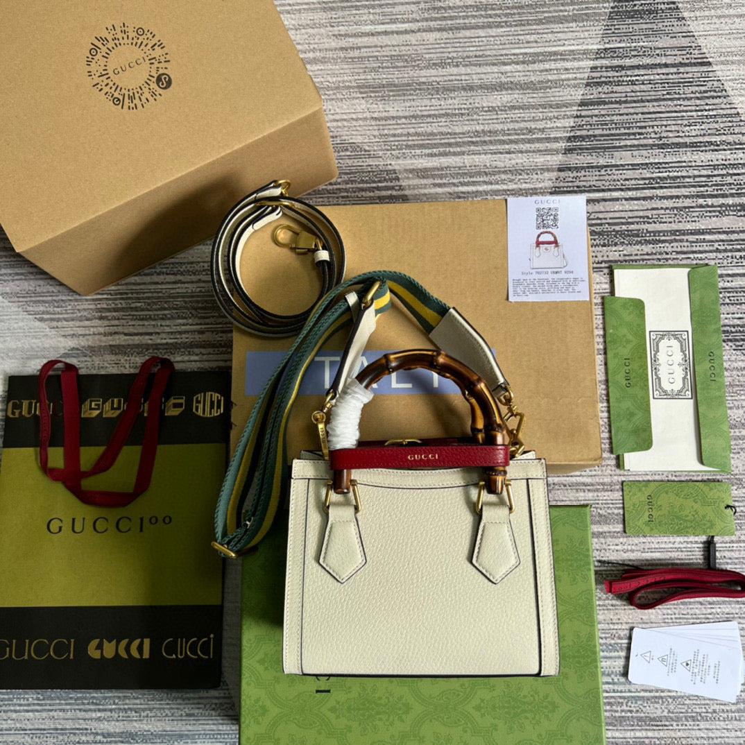 Gucci 702732 Gucci Diana Mini Tote Bag White leather
