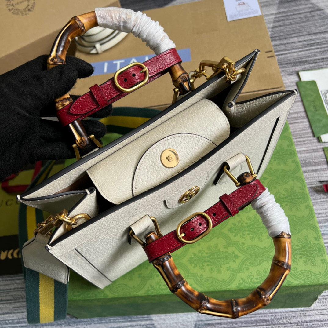 Gucci 702721 Diana Small Tote Bag White leather