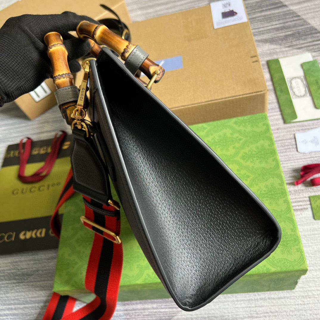 Gucci 702721 Diana Small Tote Bag Black leather