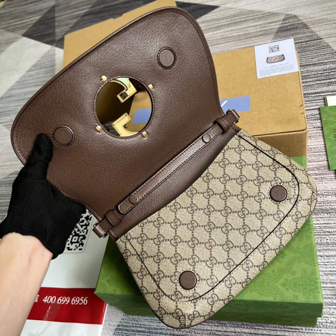 Gucci 699268 Blondie shoulder bag Beige and ebony GG Supreme canvas