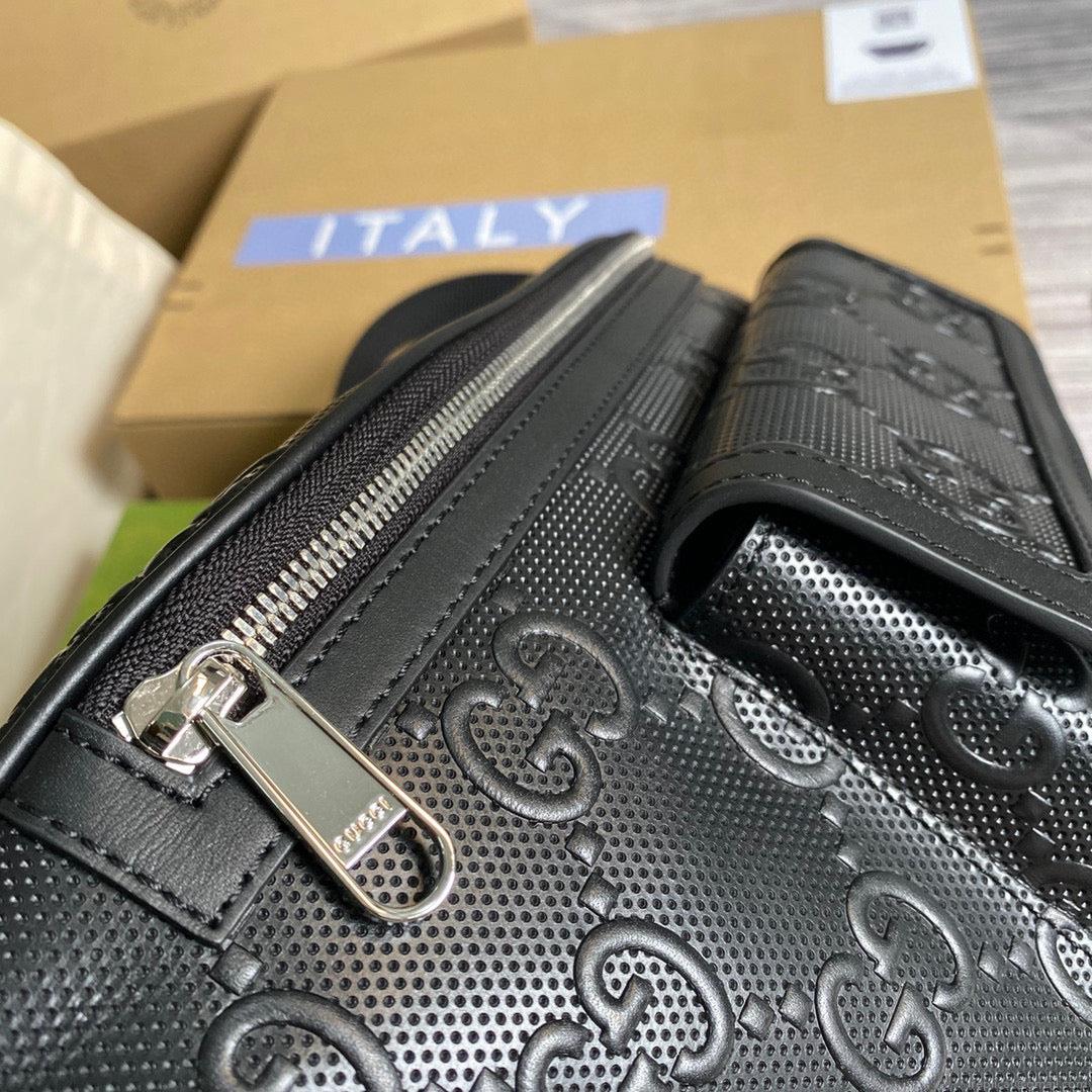 Gucci ‎645093 GG embossed belt bag Black GG embossed leather