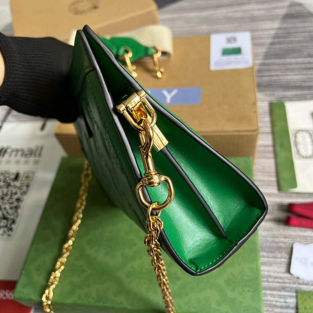 Gucci 702200 GG matelassé leather shoulder bag Green