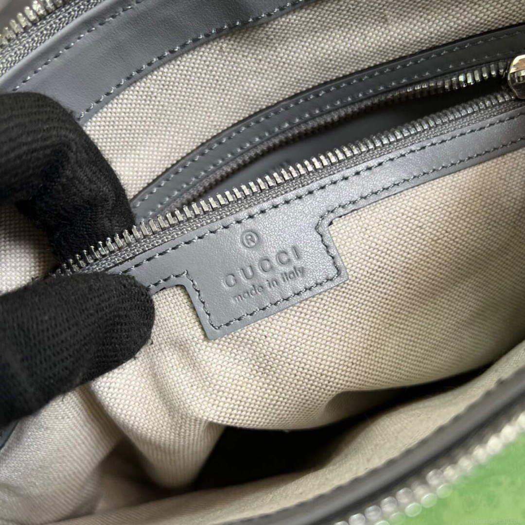 Gucci 406410 GG embossed small messenger bag Grey