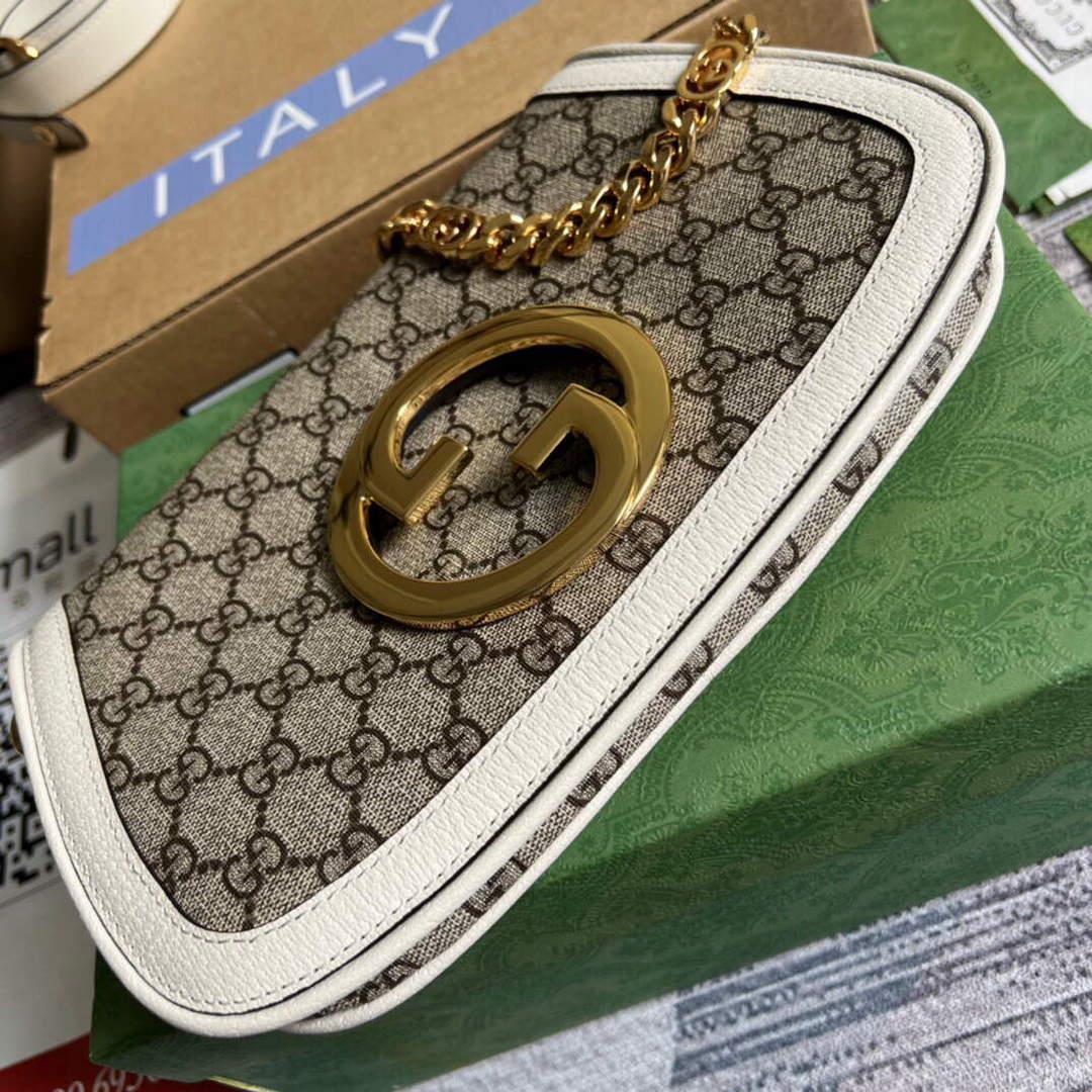 Gucci 699268 Gucci Blondie shoulder bag GG Supreme canvas White