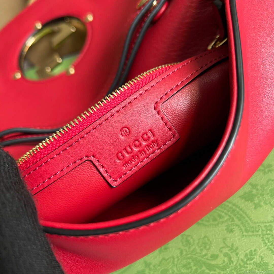 Gucci 699268 Gucci Blondie shoulder leather bag Red