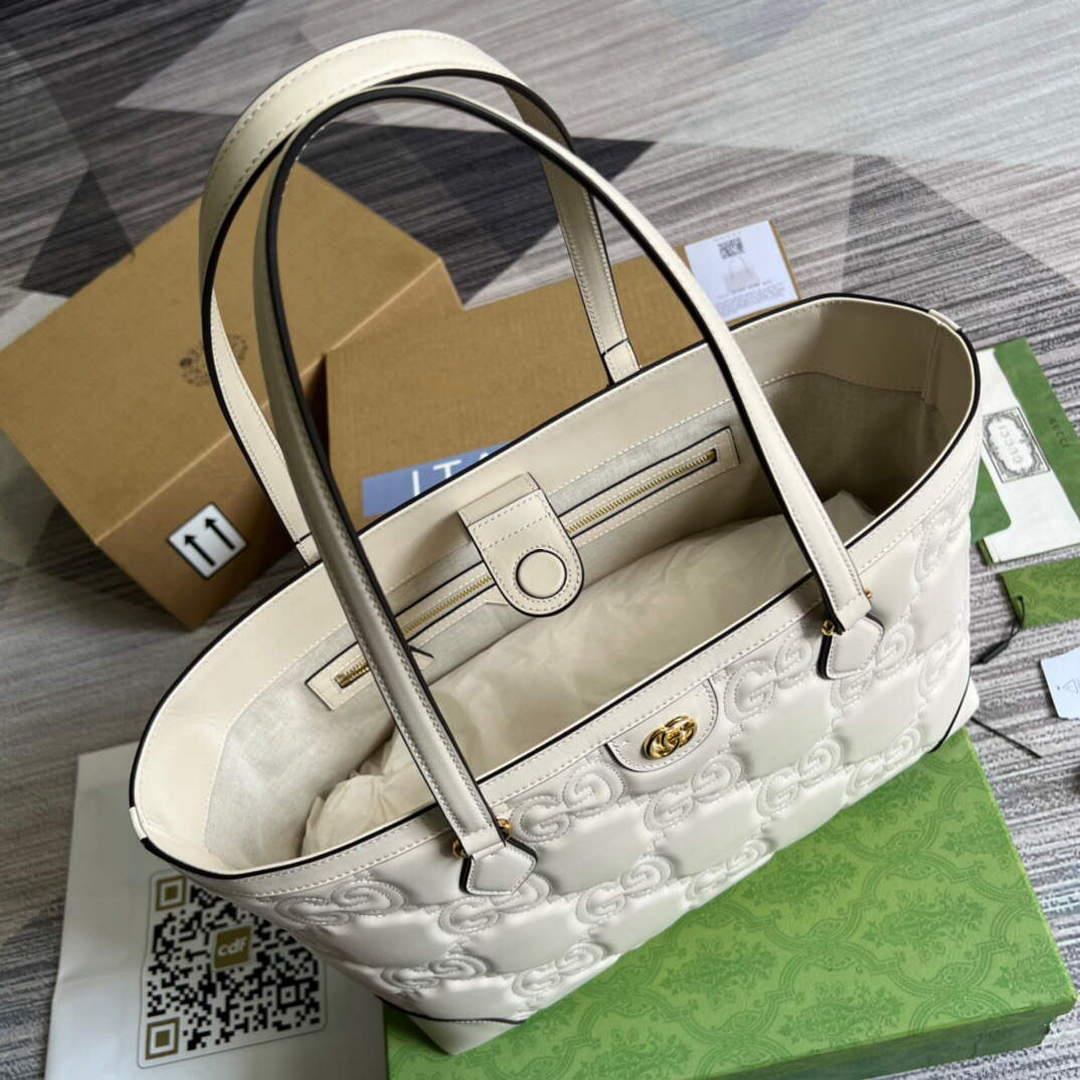 Gucci 631685 GG matelassé leather medium tote Bag White