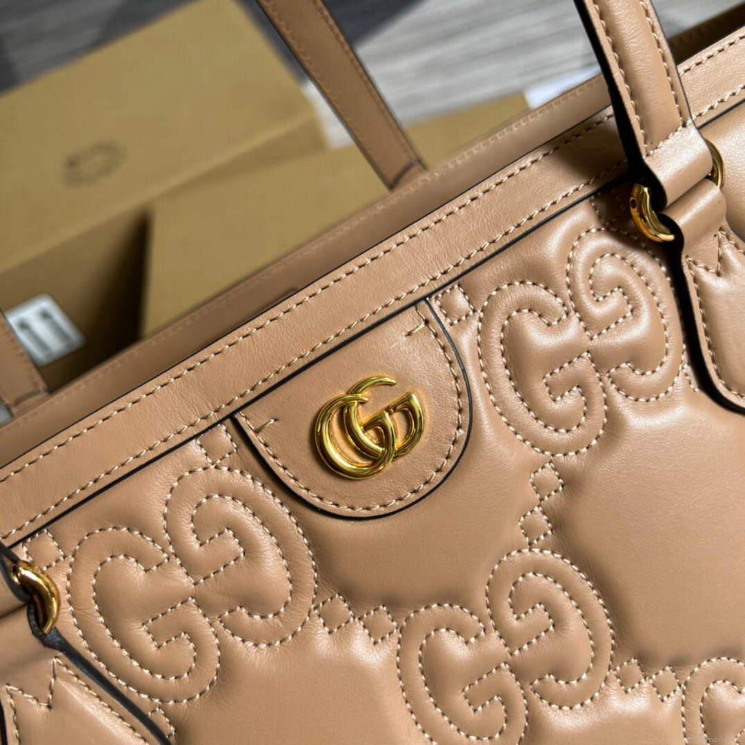 Gucci 631685 GG matelassé leather medium tote Bag Beige