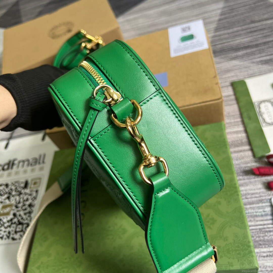 Gucci 702234 GG Matelassé Leather Shoulder Handbag Bright green