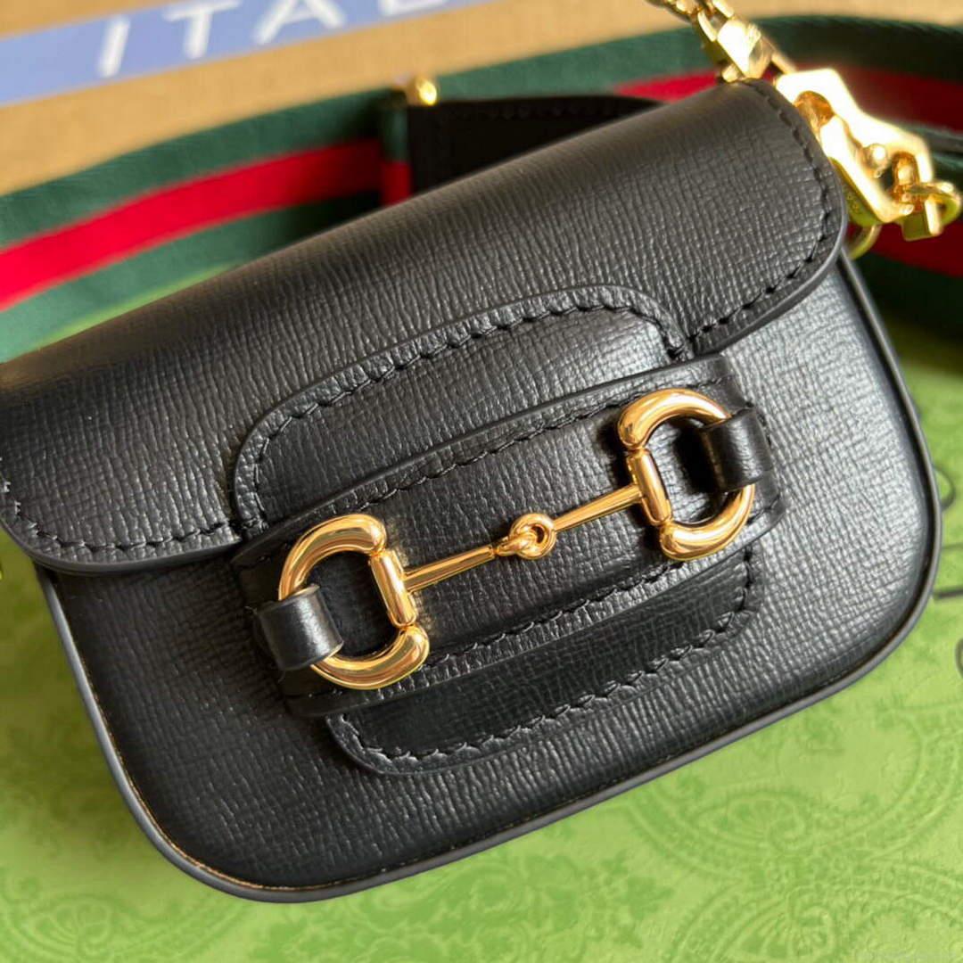 Gucci 699760 Gucci Horsebit 1955 strap wallet Black