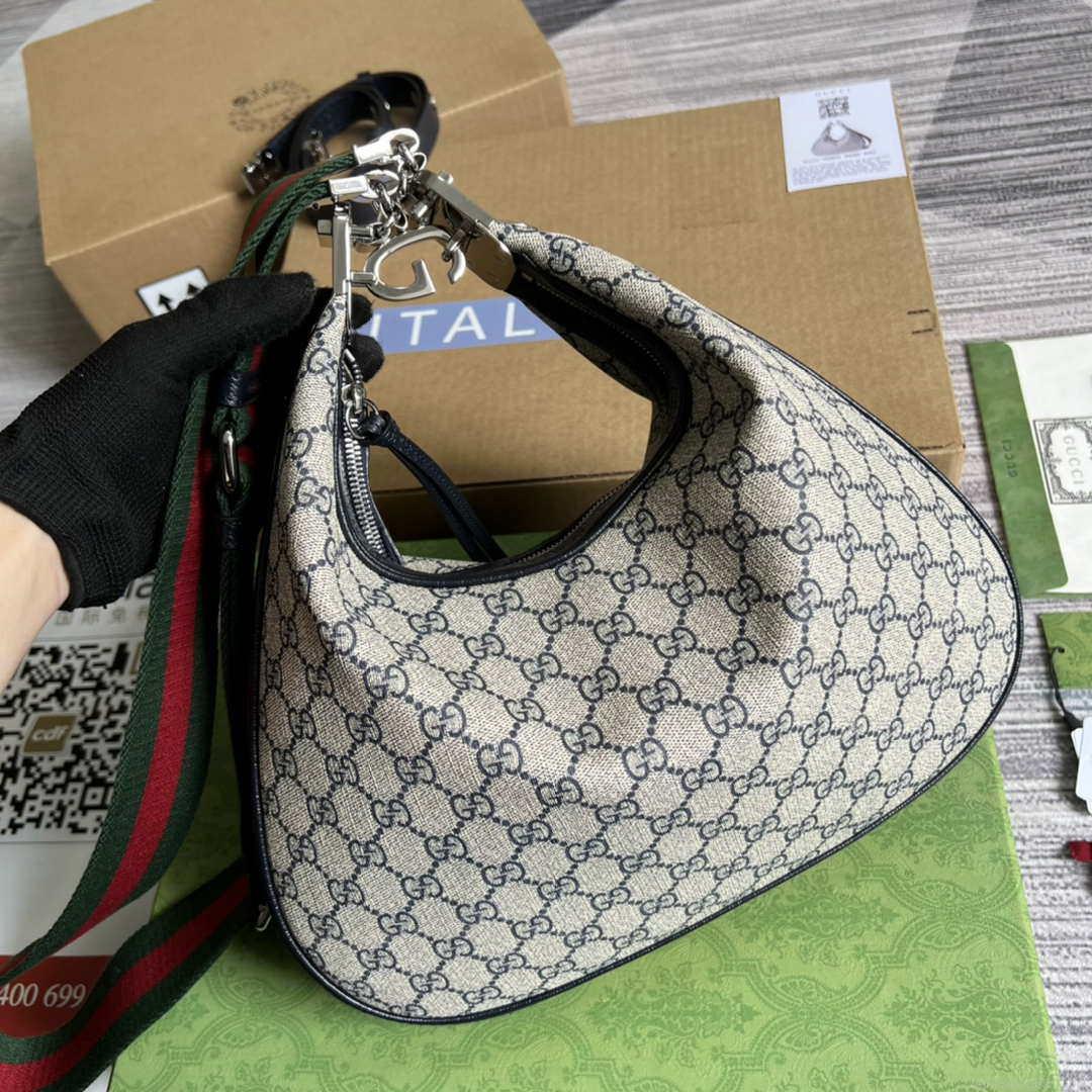 Gucci 702823 Gucci Attache large shoulder bag Beige and blue
