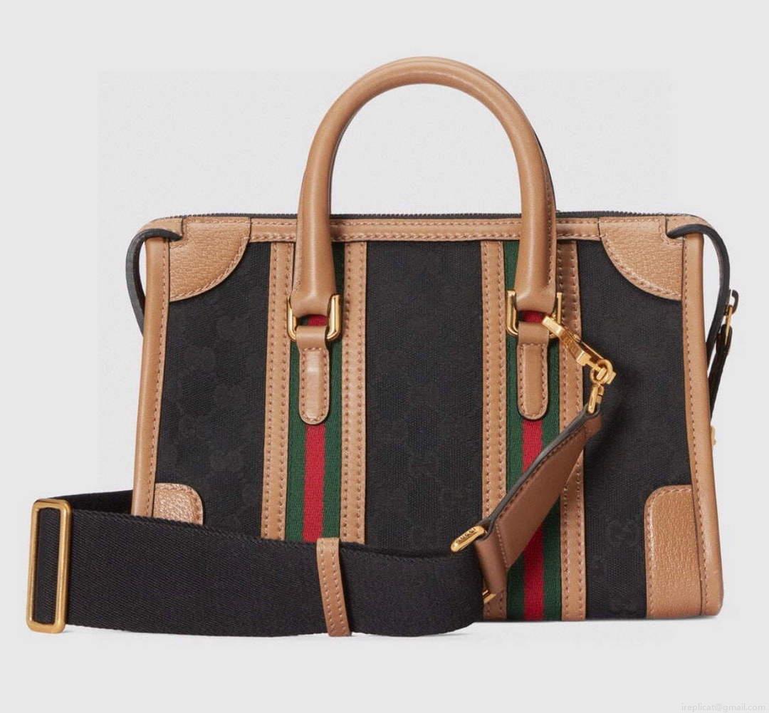Gucci 715772 Small top handle bag with Double G Black
