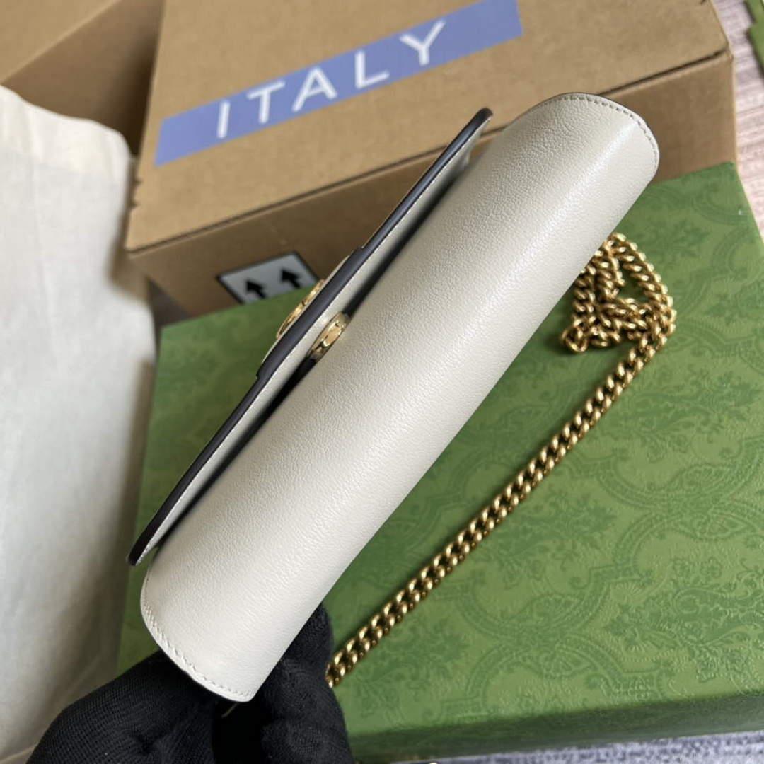 Gucci 675795 Gucci Diana mini shoulder bag White