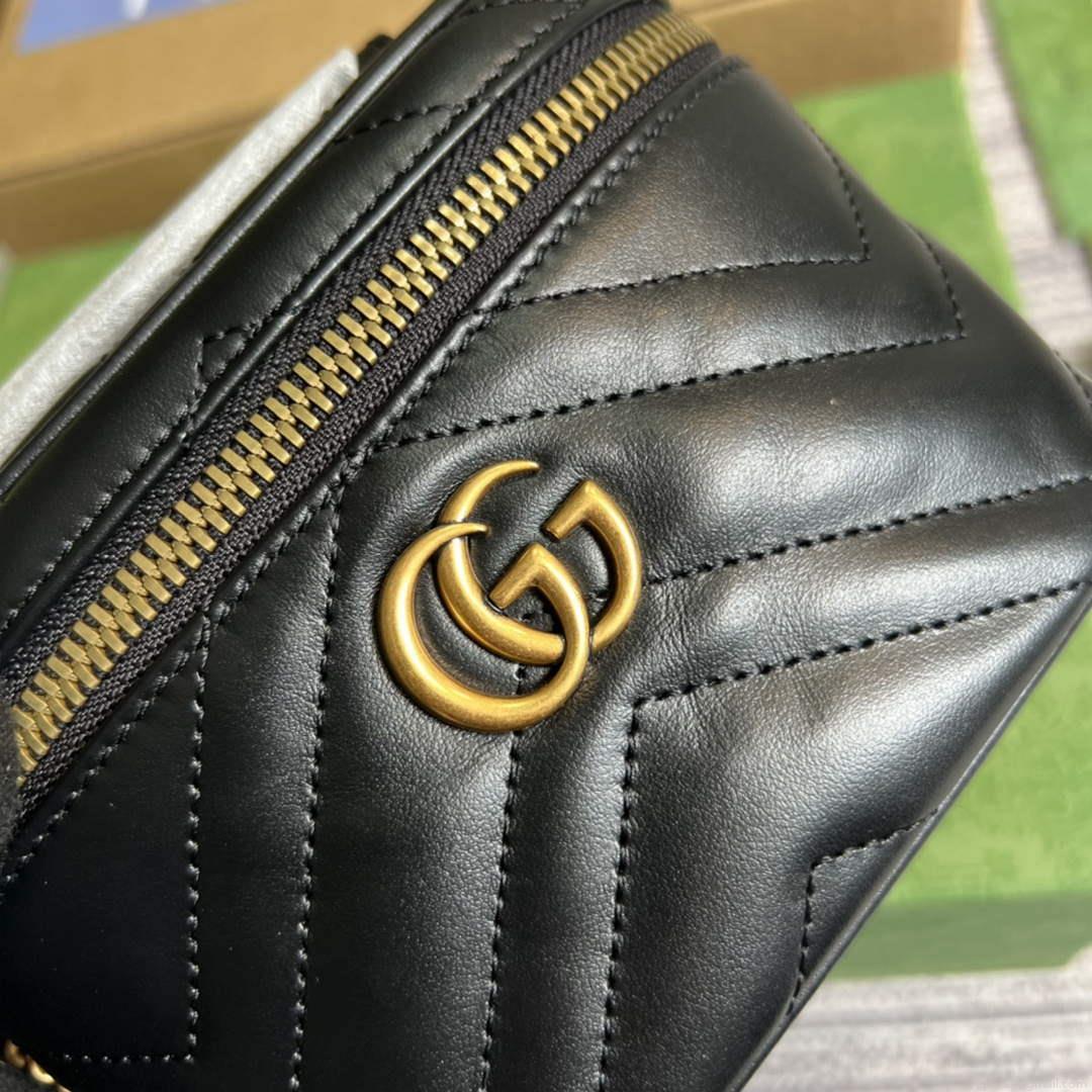 Gucci 699515 GG Marmont Mini Top Handle Bag Black