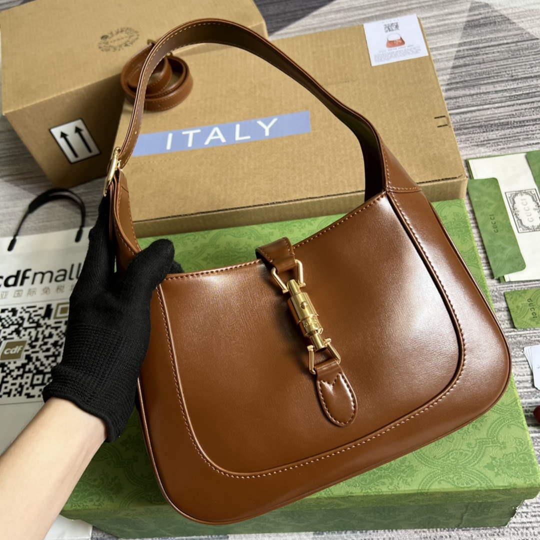 Gucci 636709 Jackie 1961 Small Shoulder Bag Brown