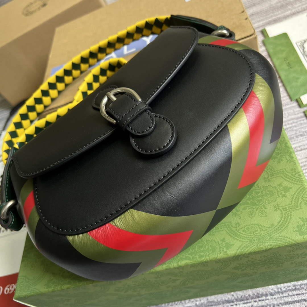 Gucci 679540 Logo-print Leather Shoulder Bag Black
