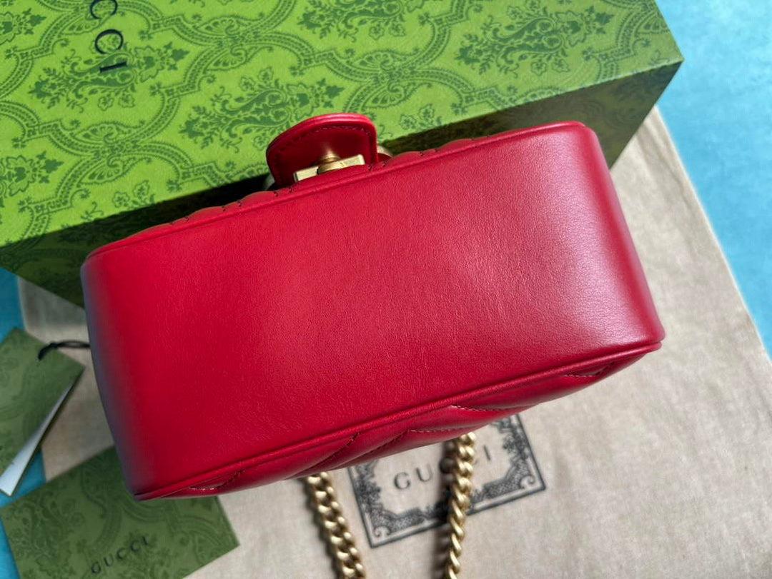 Gucci 739682 GG Marmont Matelassé mini tote bag Red