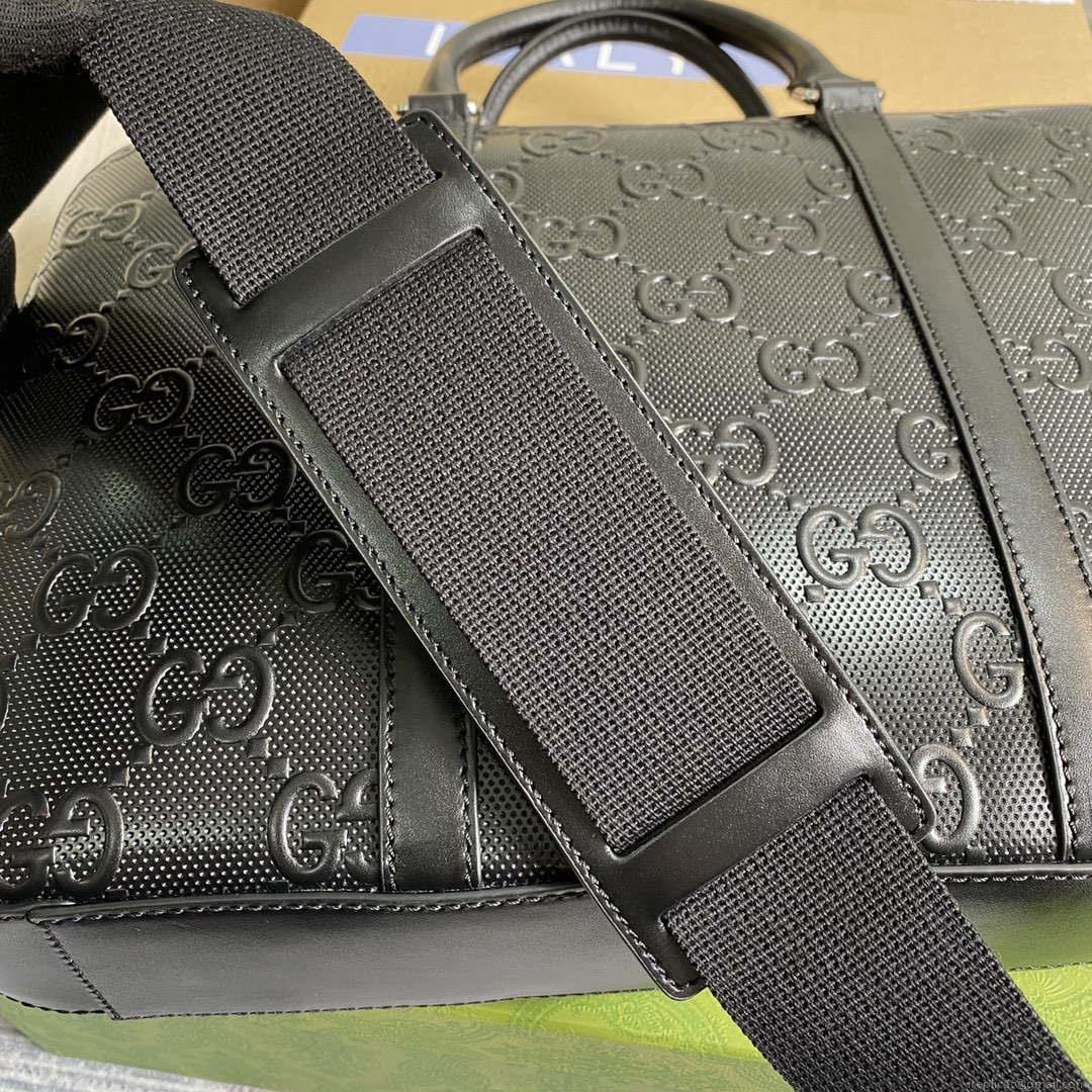 Gucci 658573 Men’s GG embossed briefcase Bag Black