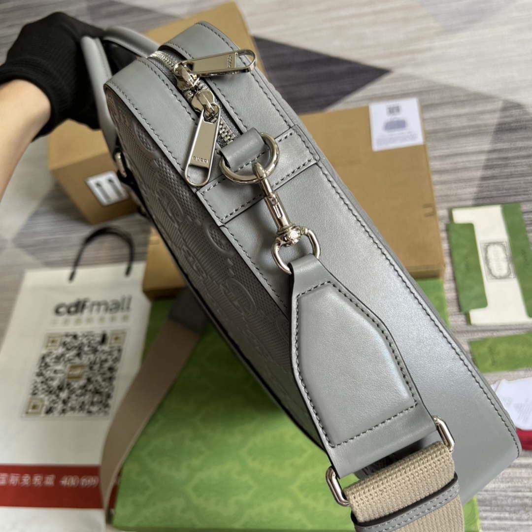 Gucci 658573 Men’s GG embossed briefcase Bag Gray