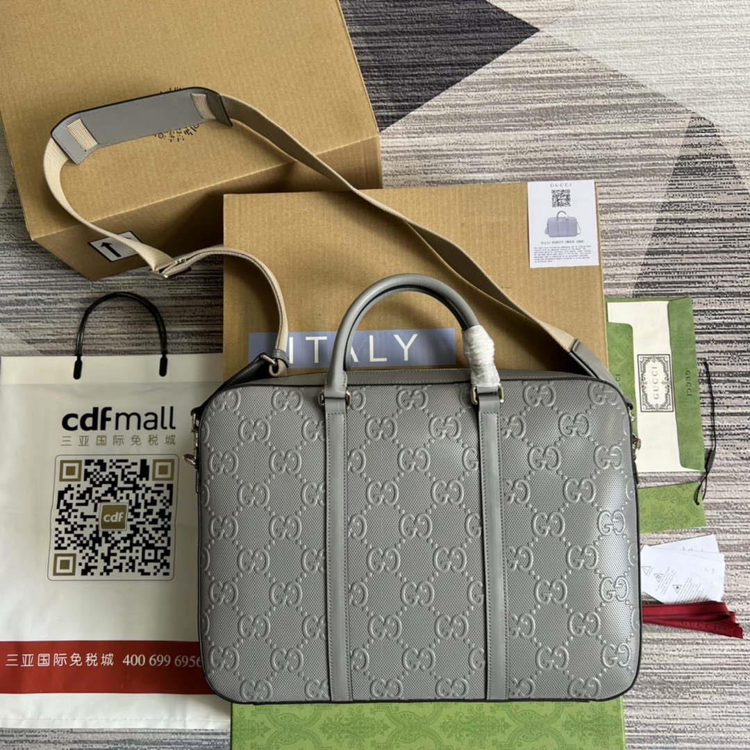 Gucci 658573 Men’s GG embossed briefcase Bag Gray
