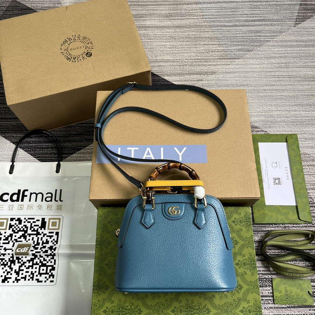 Gucci 715775 Gucci Diana Mini Tote Bag Blue leather