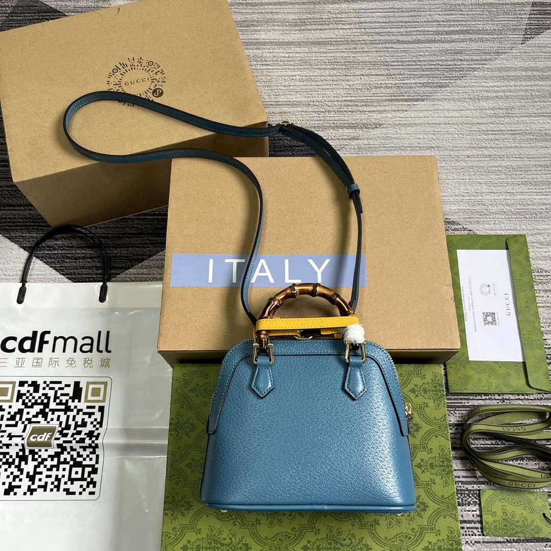 Gucci 715775 Gucci Diana Mini Tote Bag Blue leather