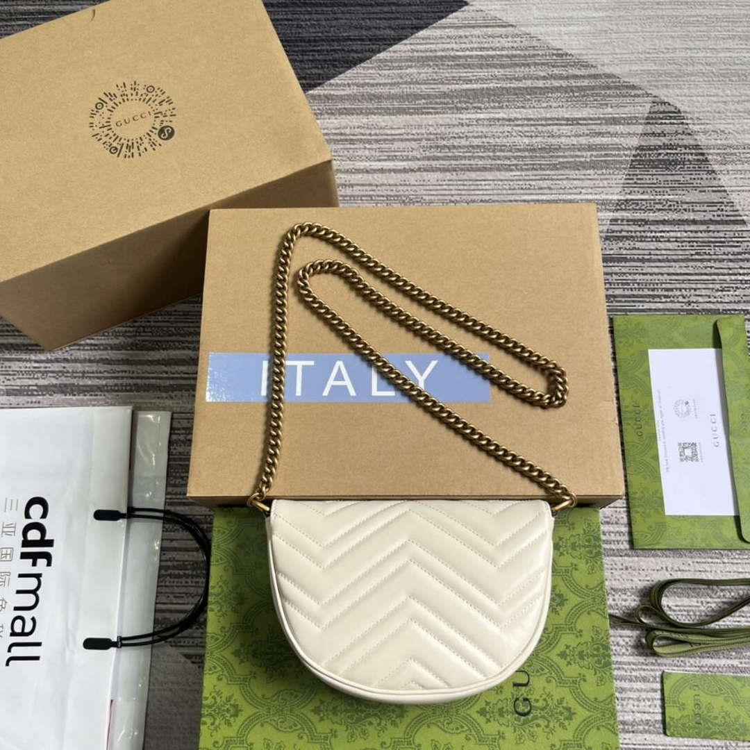 Gucci 746431 GG Marmont Matelassé Chain Mini Bag White