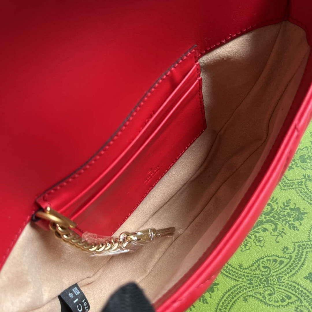 Gucci 746431 GG Marmont Matelassé Chain Mini Bag Red
