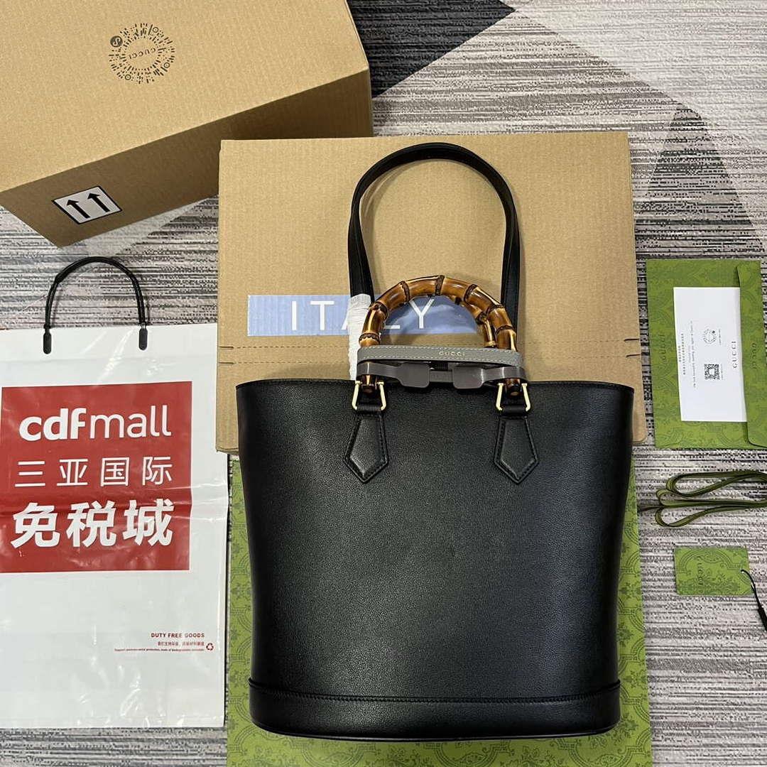 Gucci 750394 Gucci Diana Medium Tote Bag Black leather