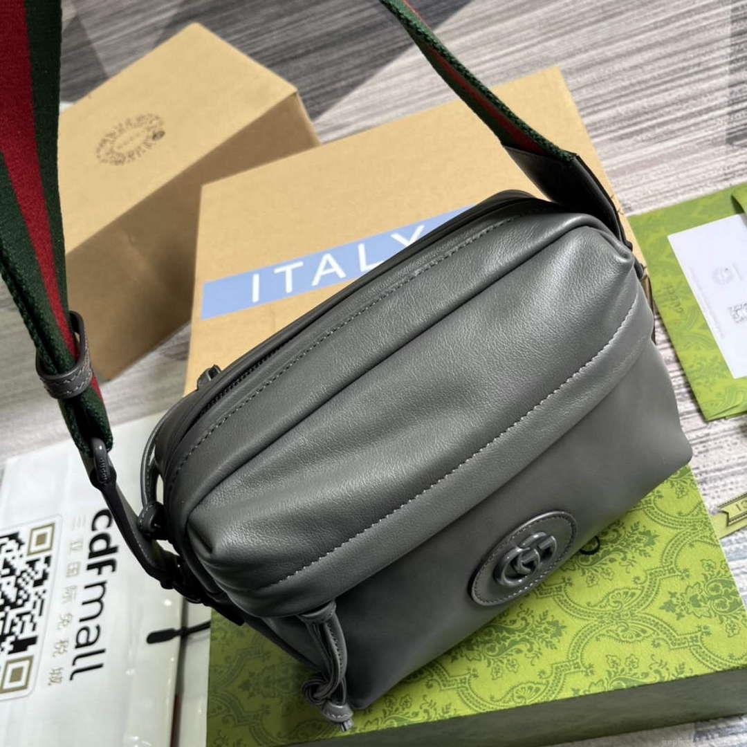 Gucci 725696 Shoulder bag with tonal Double G Gray