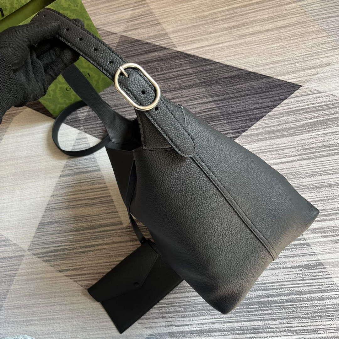 Gucci 763103 Jackie 1961 Small Shoulder Bag Black