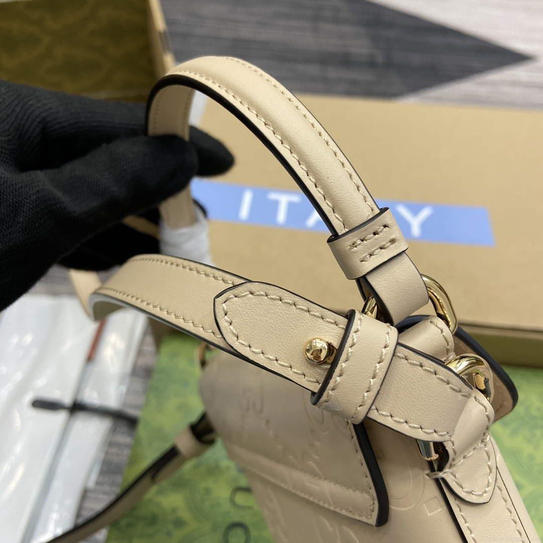 Gucci 772795 GG Super Mini Bucket Bag Light Beige