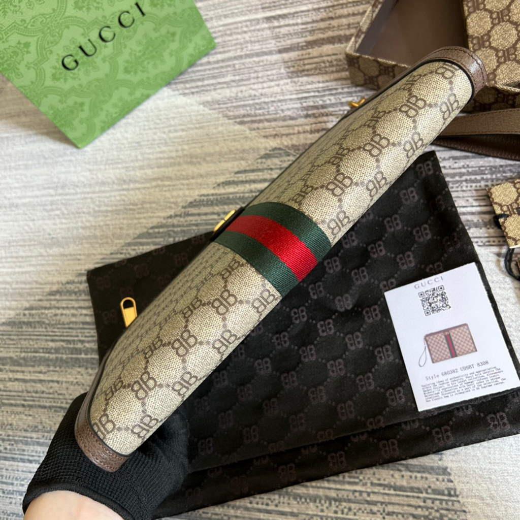 Gucci ‎688378 Gucci pouch Bag Begie