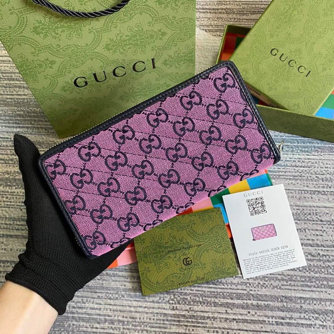 Gucci 443123 GG Marmont Matelassé Zip Around Wallet Purple