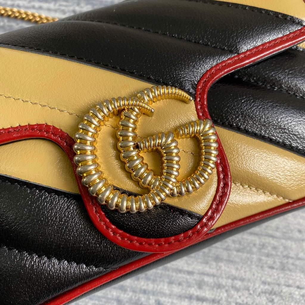 Gucci Online Exclusive GG Marmont mini bag Gucci 574969 Black and Apricot