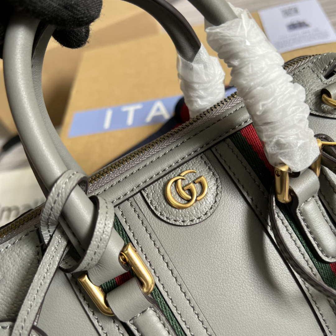 Gucci 715771 Mini top handle bag with Double G Grey