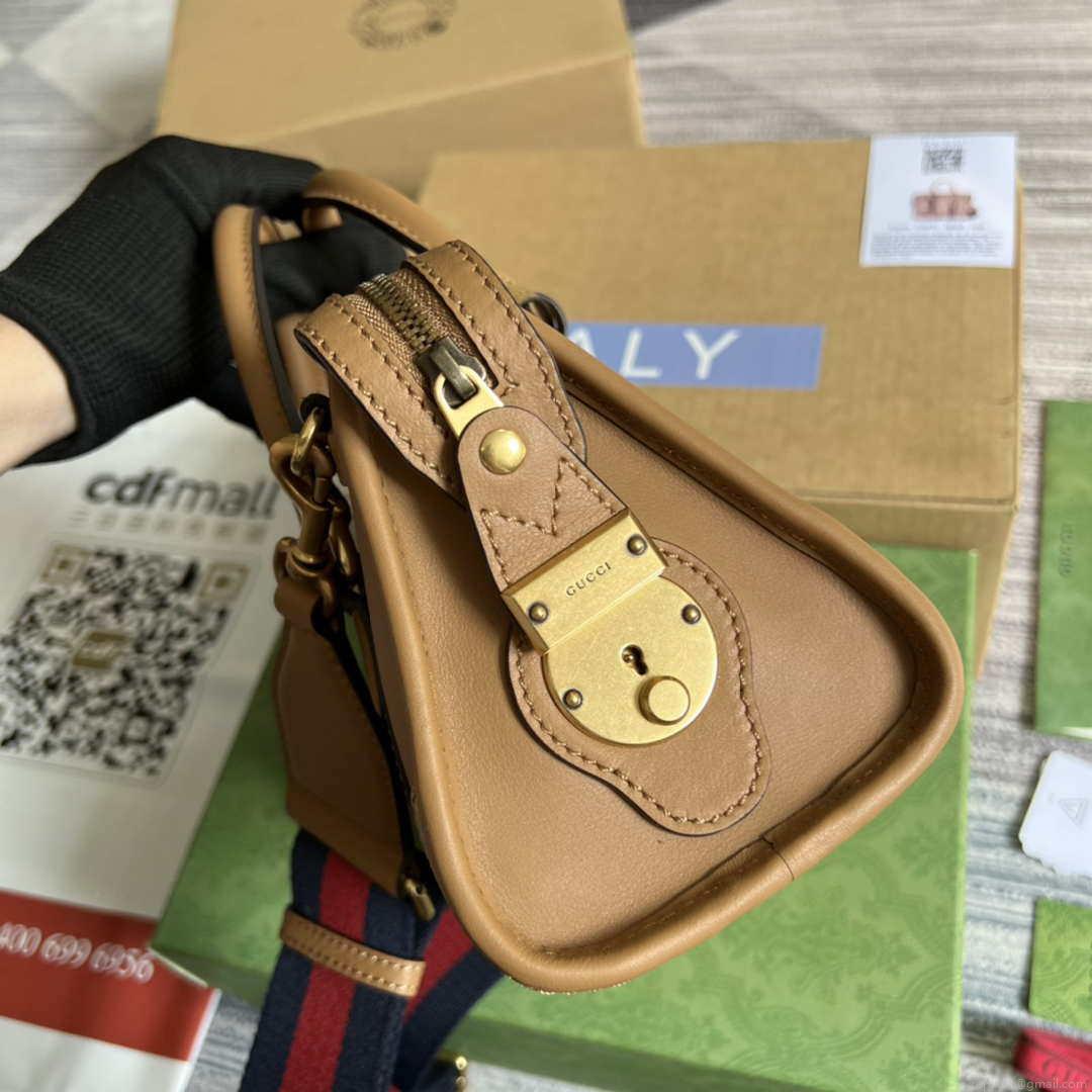 Gucci 715771 Mini top handle bag with Double G Tan