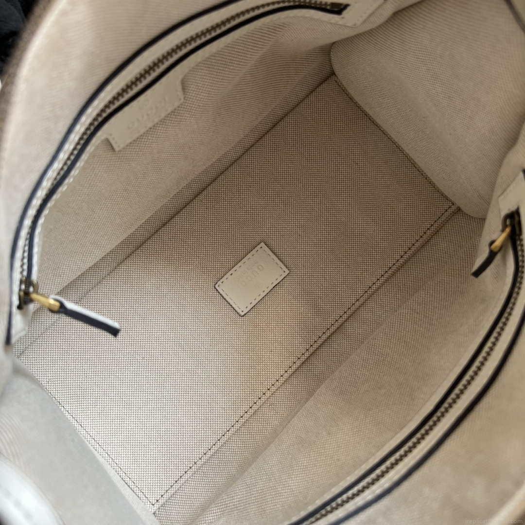 Gucci 715772 Small top handle bag with Double G White