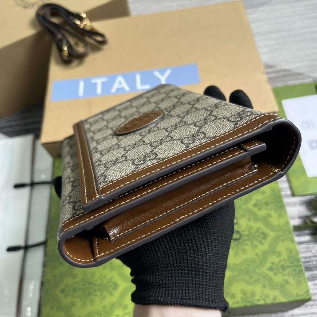 Gucci 724358 GG Top Handle Wallet Brown