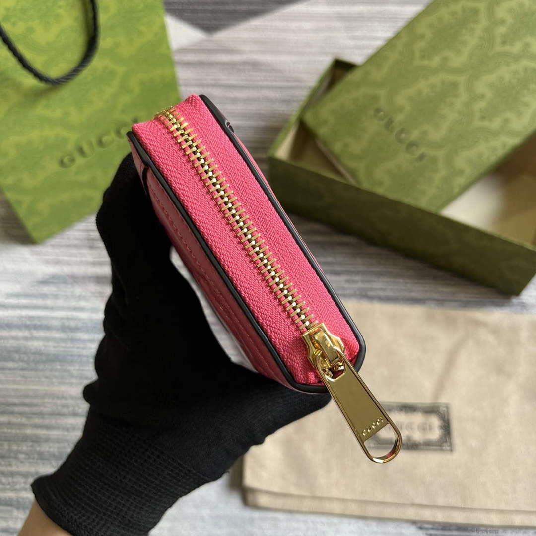Gucci 723784 GG Matelassé Zip-Around Wallet Rose pink