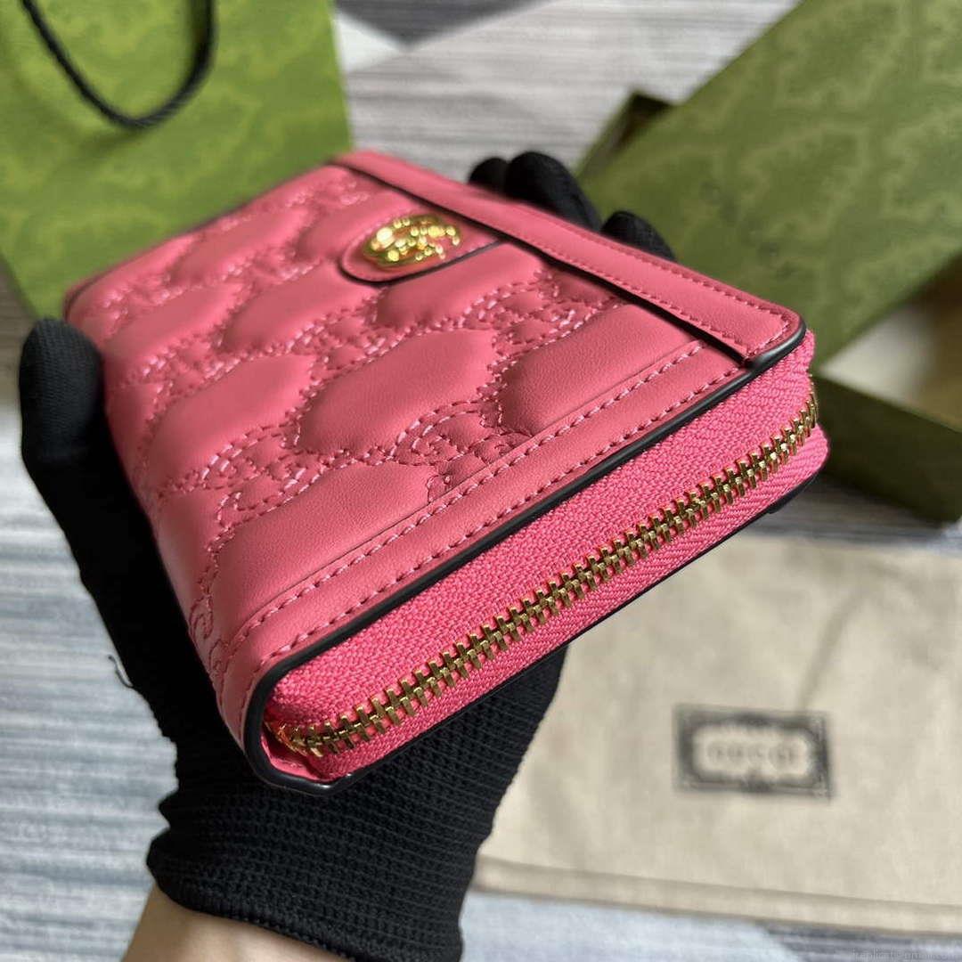 Gucci 723784 GG Matelassé Zip-Around Wallet Rose pink