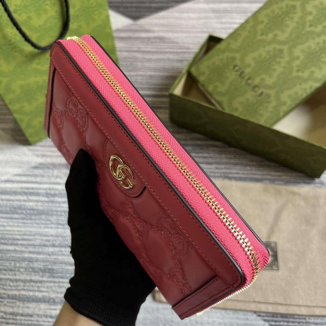 Gucci 723784 GG Matelassé Zip-Around Wallet Rose pink