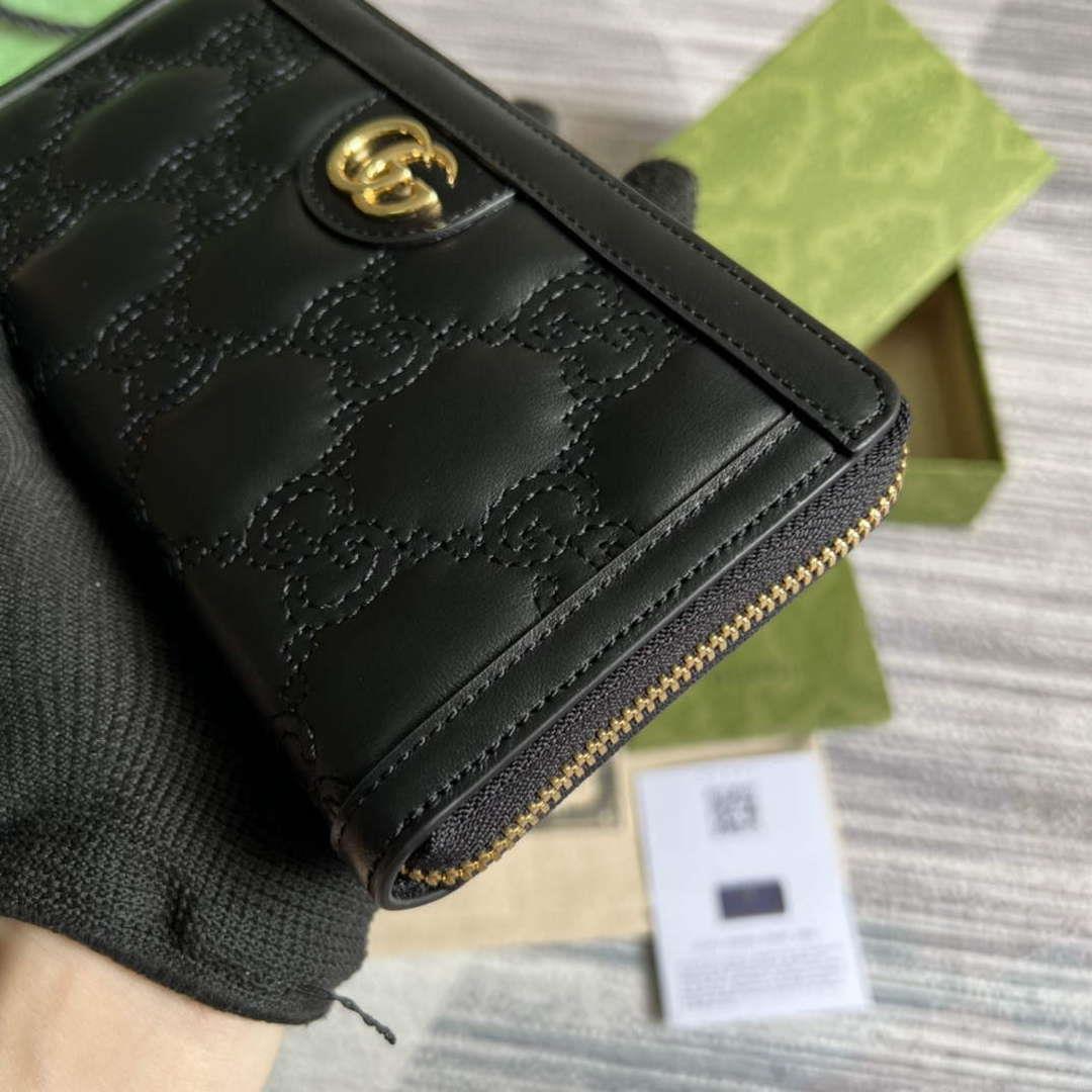 Gucci 723784 GG Matelassé Zip-Around Wallet Black