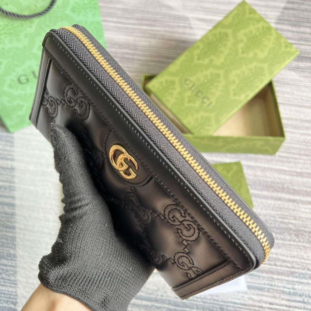 Gucci 723784 GG Matelassé Zip-Around Wallet Black
