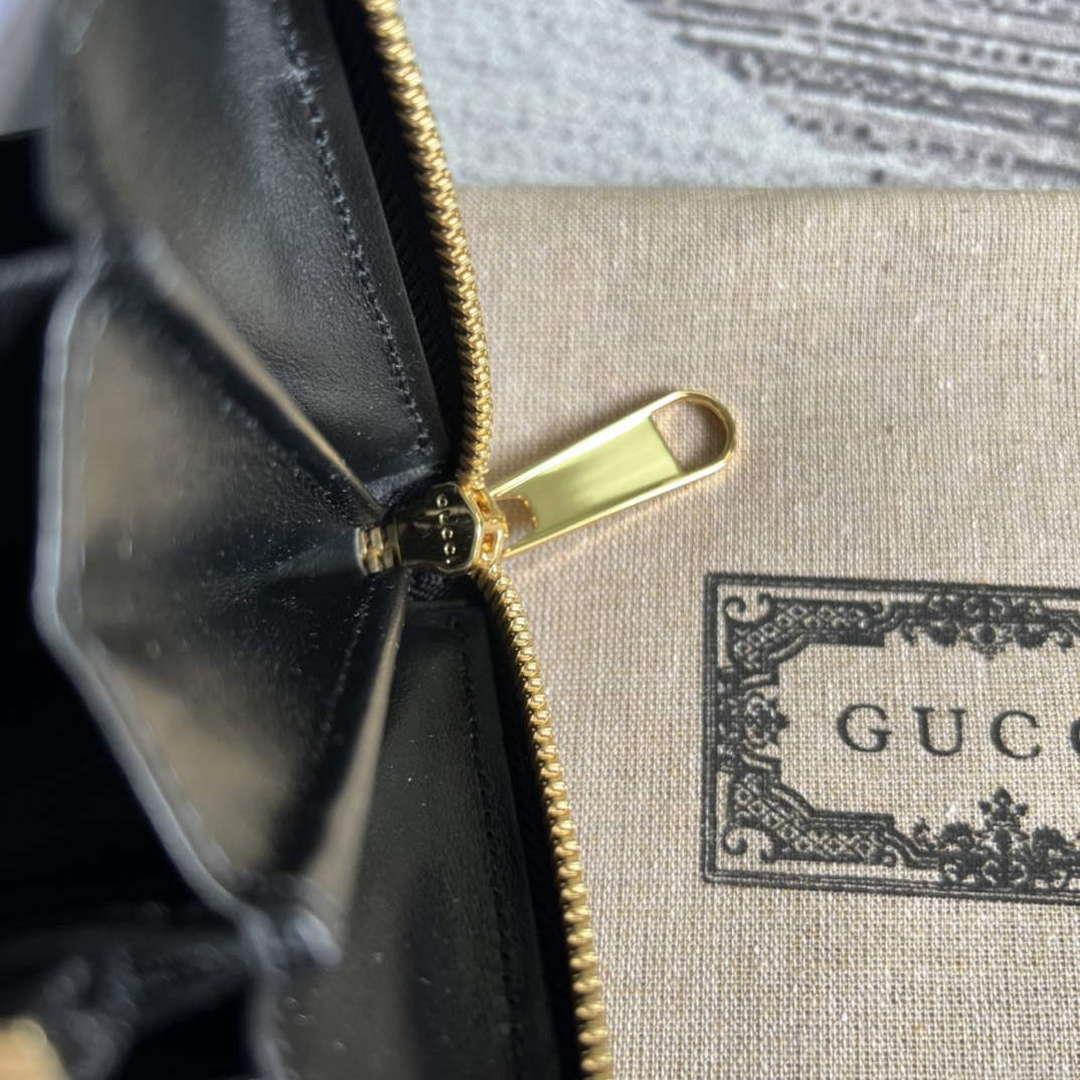 Gucci 723784 GG Matelassé Zip-Around Wallet Black