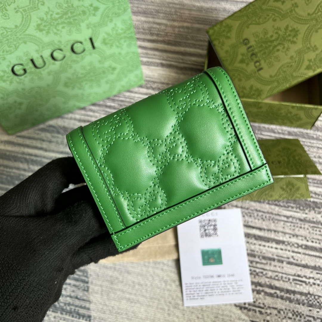 Gucci 723786 GG Matelassé Card Case Wallet Green