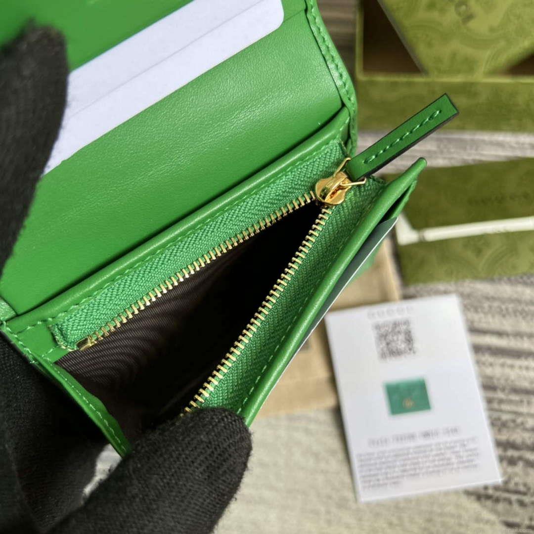 Gucci 723786 GG Matelassé Card Case Wallet Green